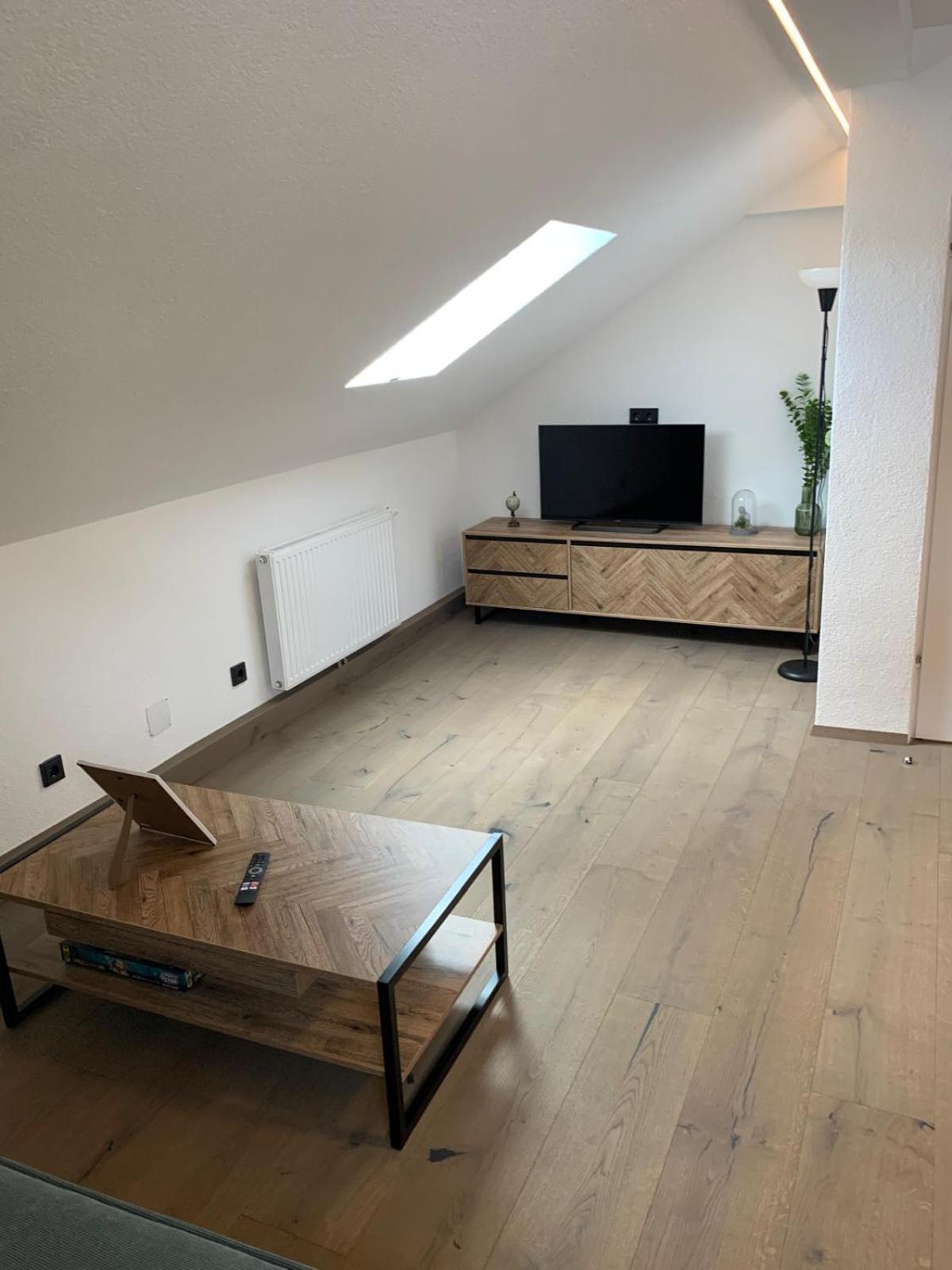 Idyllische Suite In Zentrumsnaehe Mit Parkplatz Top 2 Gmunden Exterior foto